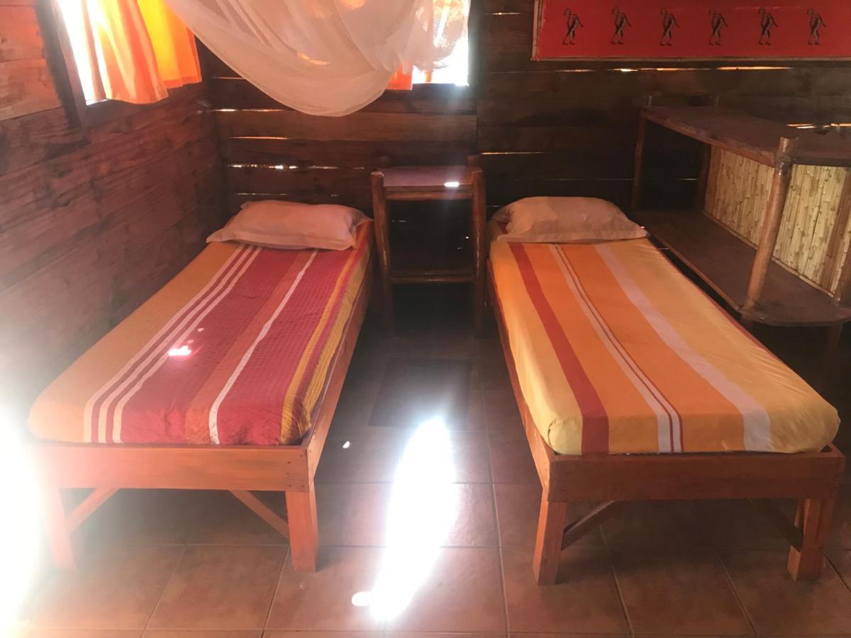 Mada Surf Ranch Hotel Anakao Kültér fotó