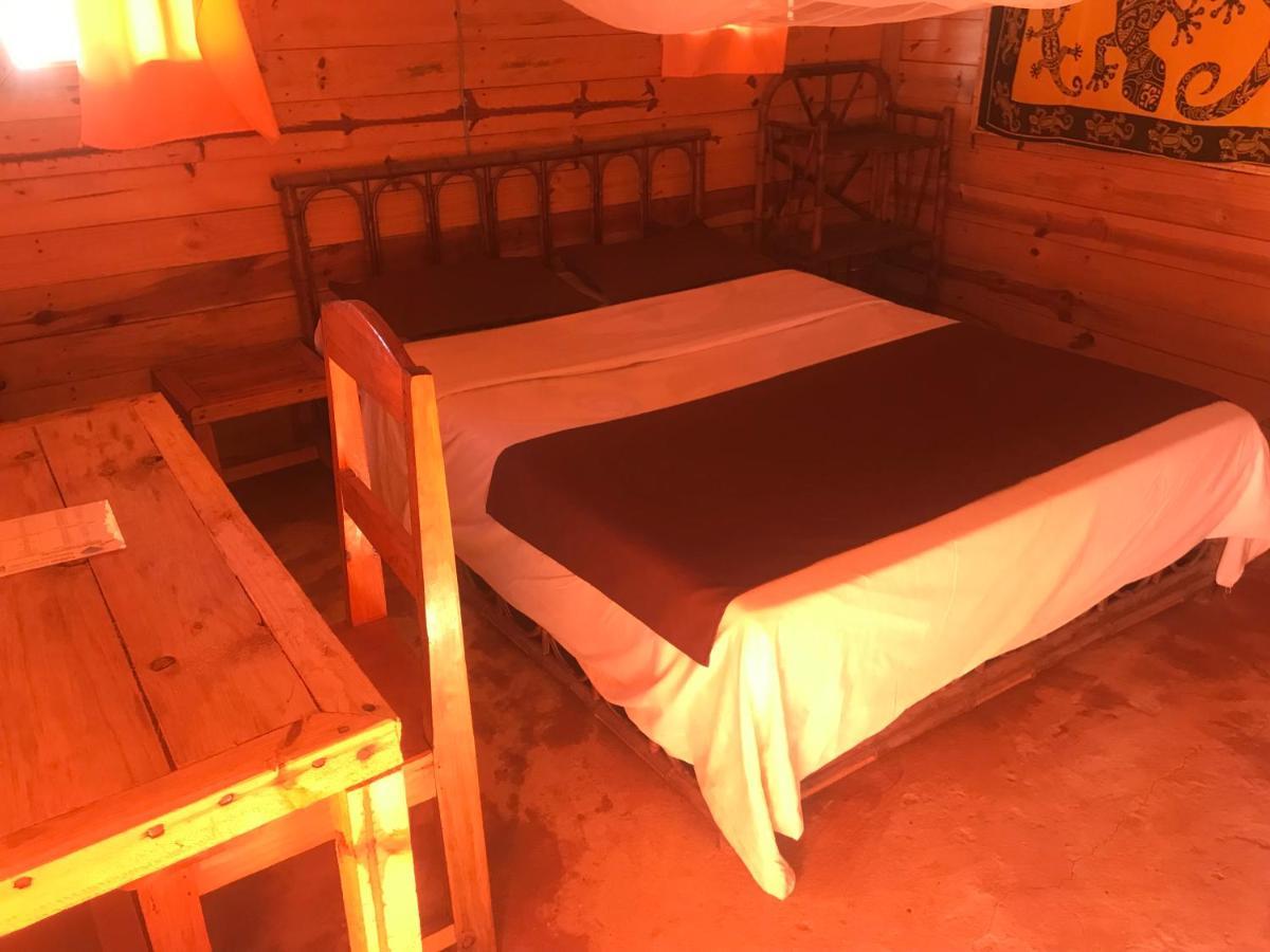 Mada Surf Ranch Hotel Anakao Kültér fotó