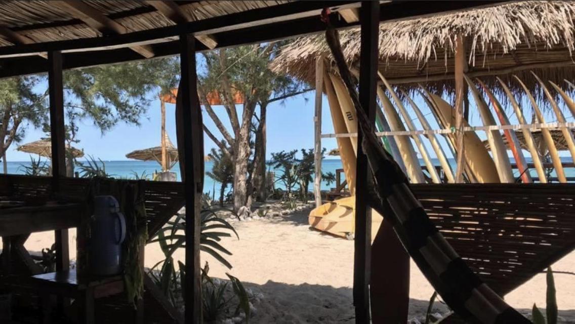 Mada Surf Ranch Hotel Anakao Kültér fotó